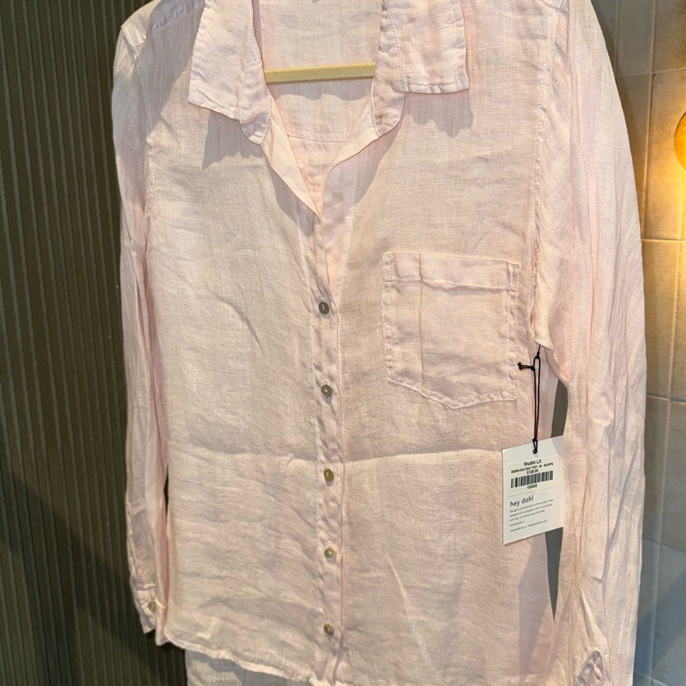 Bella Dahl Light Pink Button-Up Shirt